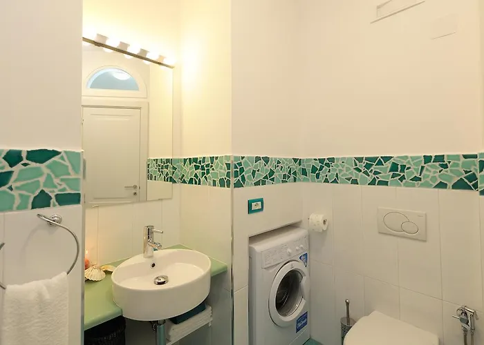 Amalfia * אמאלפי