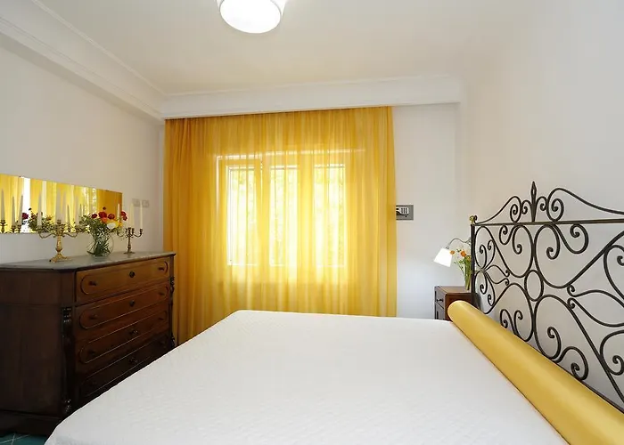 Amalfia * Амальфі